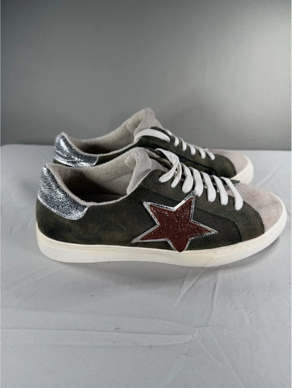 Steven New York Rubie Olive Green and Silver Leather Sneakers Size 8M